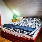 Grzywaczówka Domek letniskowy *